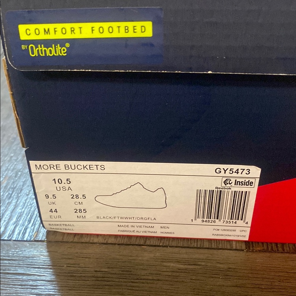 Reebok More Buckets Men's Black and White Athletic Shoes. NIB. Mens size 10.5 - Picture 8 of 10